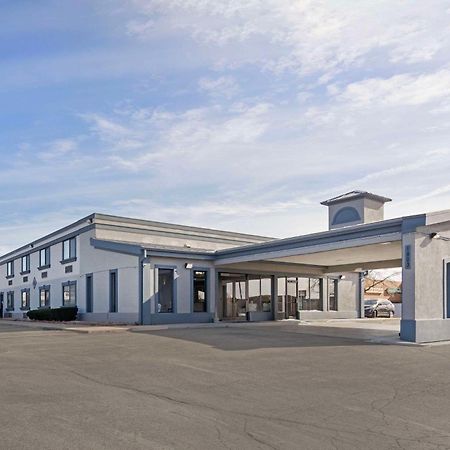 Quality Inn & Suites Bloomington University Area Exterior foto